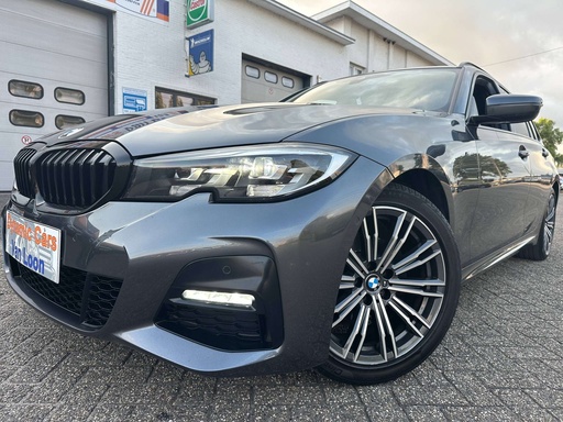BMW 320 M-Paket 190Pk Sadowline  Touring Automaat Sport Leder Cruise Navi  Pdc Camera Trekhaak Veel Opties BTW voordeel Topstaat